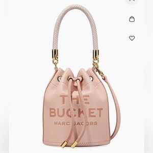 Marc Jacobs the leather mini bucket bag